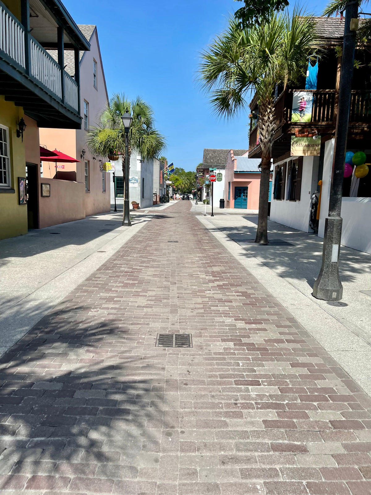 Thrifting in Florida: Tips for How to Hunt for the Best Deals
